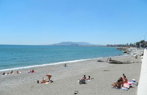 Best location in Malaga, just by the beach - Foto 17