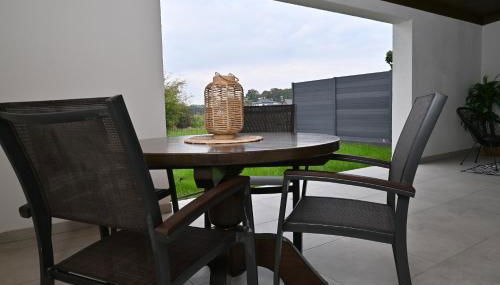 Stilvolle & ruhige Ferienwohnung mit Terrasse & Garten - Foto 2, Garden