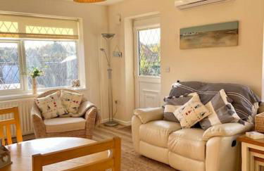 Spacious bungalow Air con & Wi-fi - Foto 9