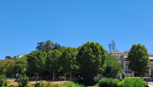 Ai piedi della collina - Foto 3