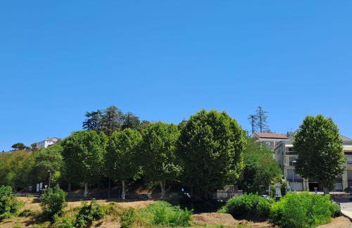 Ai piedi della collina - Foto 3