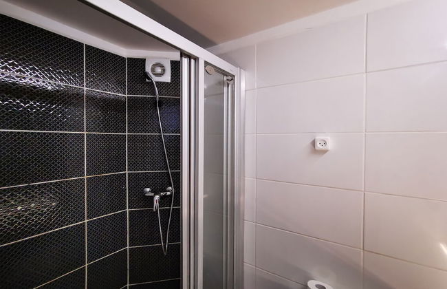 River Apartments - Photo 76