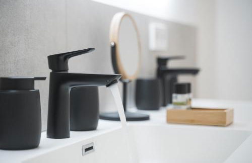 NEU: Stylische Suite mit Netflix und Workspace - Foto 16