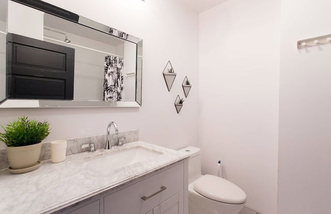 Stylish & Unique 3 Bdr Flat With Parking! - Foto 48