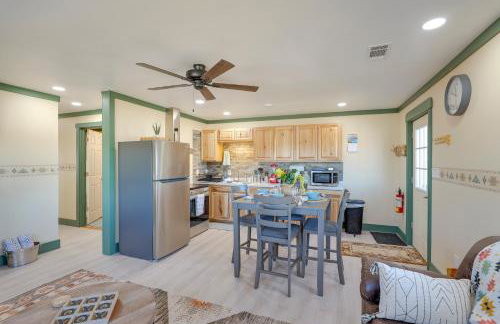 Near ATV Trails Carlsbad Apt with Shared Fire Pit - Foto 5