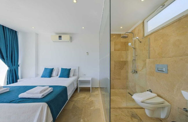 Villa Lumiere 3 Luxurious 5 bed Villa in Kiziltas Kalkan With sea Views - Photo 33