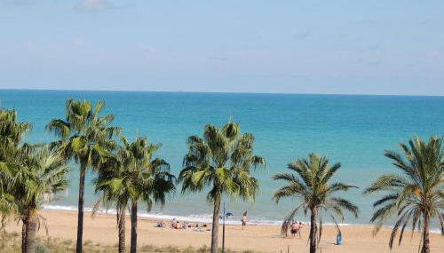 Frente a playa de arena - Foto 2
