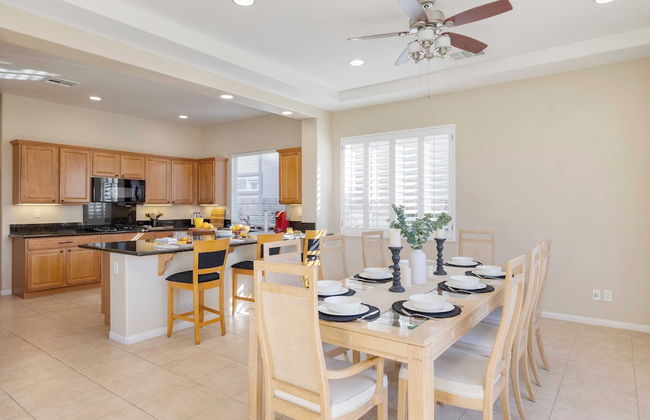 Gated Terra Lago Escape With Private Pool, Hot Tub, Outdoor Kitchen and Lounge - Foto 9