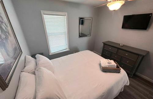 Charming Duplex on Main - Foto 8