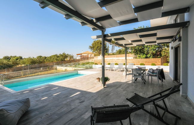 Alonaki Apartments - Photo 49