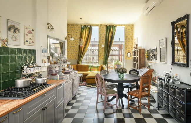 Elegant 1BR Apt w Balcony in the City - Photo 13