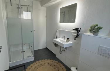 Alaras Apartment - Photo 12