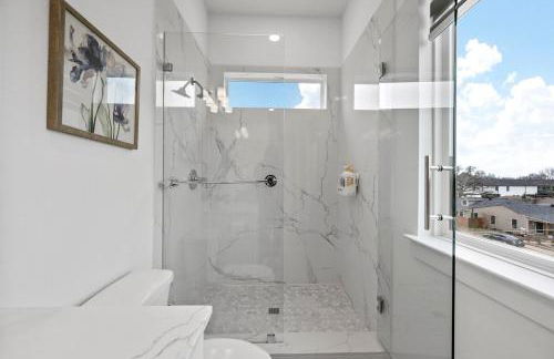 Pet-Friendly l Brand New Space l Downtown - Foto 13