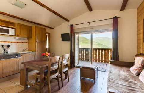 Lagrange Vacances Les Chalets de l'Adet - Photo 11