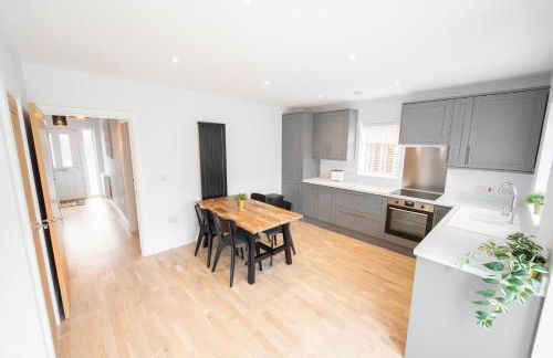 3 Bed 2.5 Bath Detached House,Parking,Pet Friendly - Foto 7