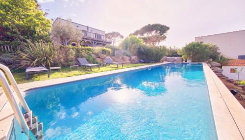 Villa avec jardin et piscine - Foto 2, Garden, sunbed, Garden view