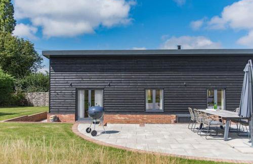 The Old Cherry Barn - Luxury barn conversion - Photo 3