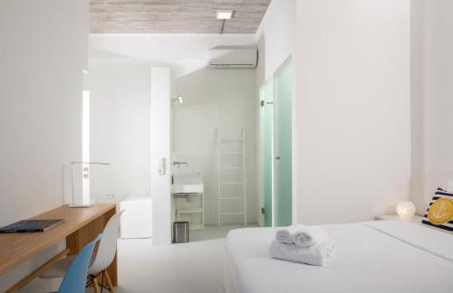 Kuro Beach House - Oceanfront Luxury & 25m pool - Foto 14