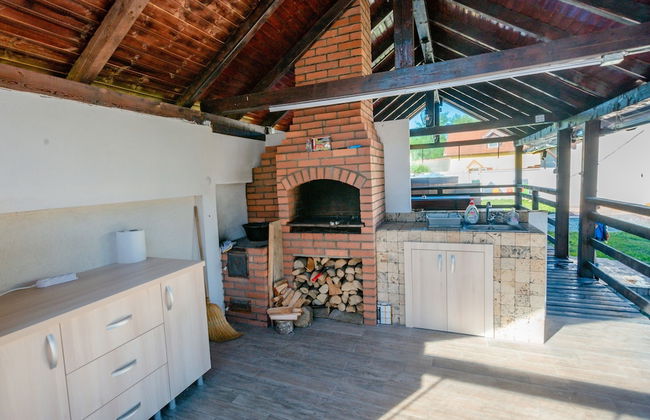 House - Sleeps up to 11, hot tub & Free Parking - Foto 17