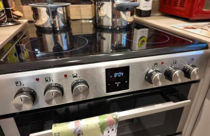 Luxury ApArt Gallery Apartment 1 Near River & Free Parking - Foto 61