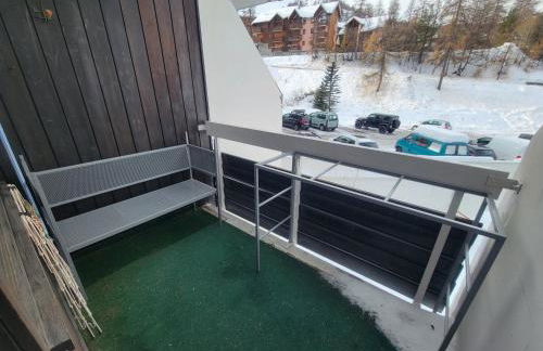 "Miramonte" appartement avec terrasse vue montagne et parking privatif sous-sol, à proximité immédiate des pistes, cœur de Vars les Claux, secteur point show avec commodités et piscine chauffée de plein air - Foto 22