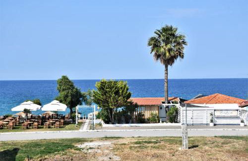 La Mer Luxury Apartments Ierissos - Photo 57