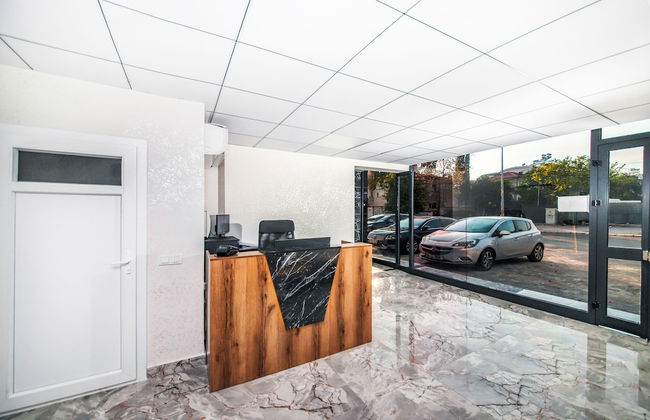 Adam Apart Hotel 2 - Foto 2