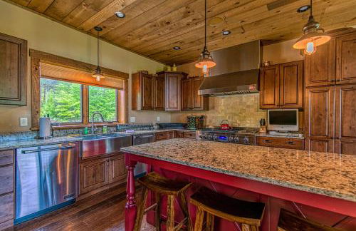 Mountain Estate Main House - Photo 7