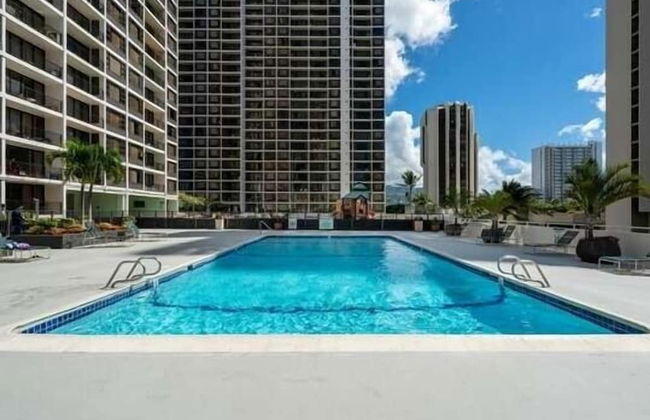High Rise Ocean View Waikiki Condo, FREE Parking & Wi-Fi by Koko Resort Vacation Rentals - Foto 15