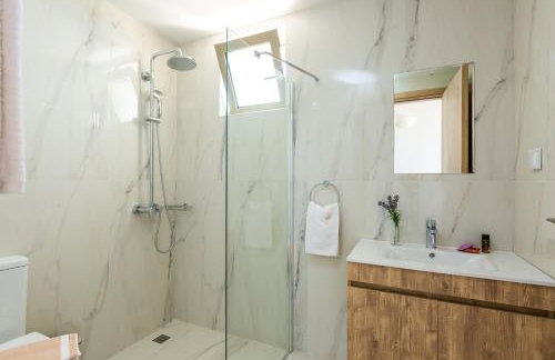 Blue Horizon Luxury Villas - Photo 14