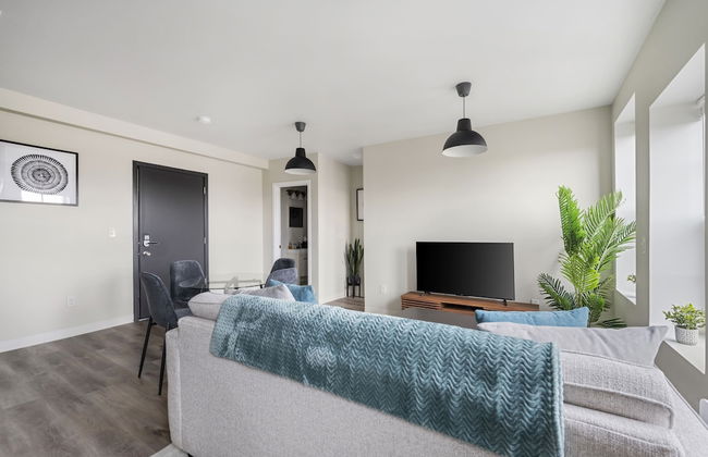 Modern Retreat Near Henry Ford - Foto 65