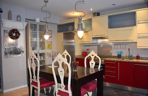 Apartamento San Quirce - céntrico y reformado- wifi y netflix - Foto 32