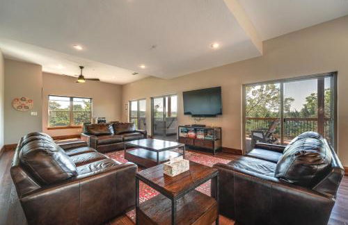 Luxe Table Rock Lake Vacation Rental with Hot Tub! - Foto 31