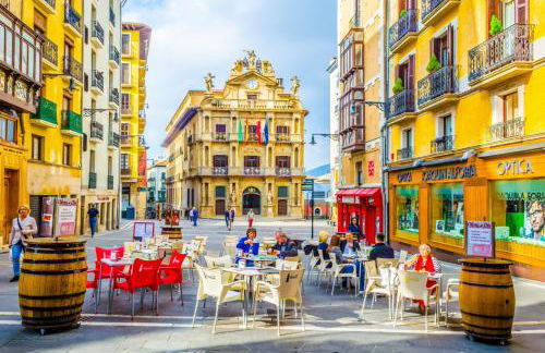 Gran chalet con amplio jardín próximo a Pamplona - Foto 47