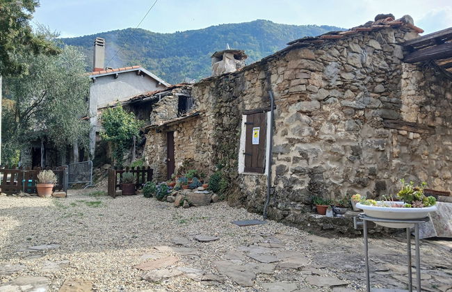 House - Sleeps 5, Scenic Views, Fireplace & Garden - Foto 39