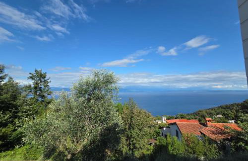 Apartments Chiara mit Meerblick und Pool und Jacuzzi - Foto 5