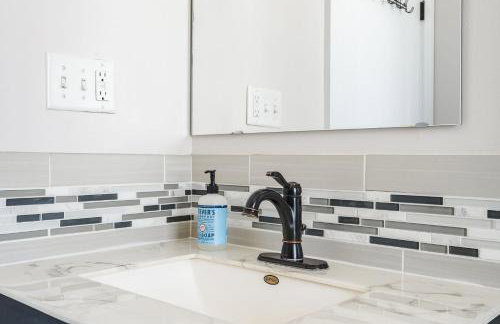 Adorable Broad Ripple Duplex - Foto 58