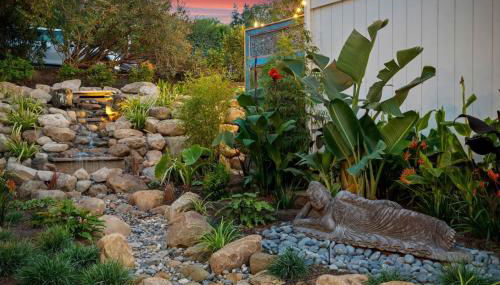 Seaside and Newly Renovated - Photo 5, Garden, Garden view