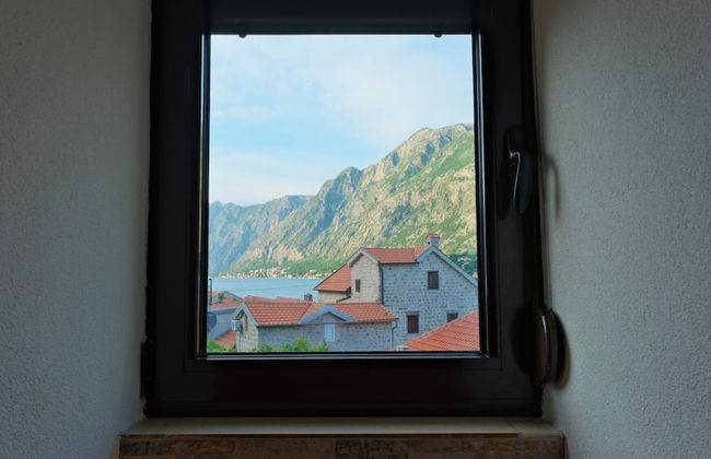Sea View Cozy Flat 1 Min to Beach in Montenegro - Foto 2