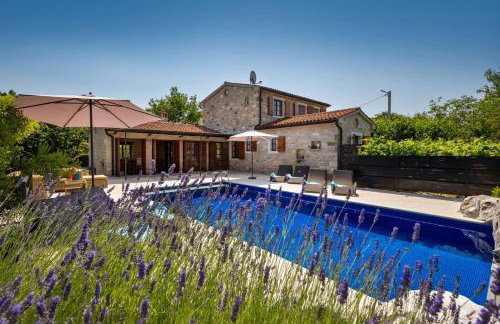 Rustic villa Nonna Lucia with pool in Groznjan - Foto 42