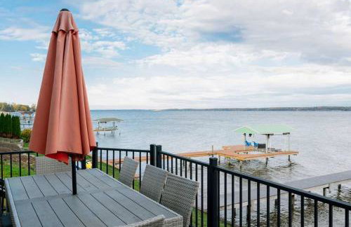 Cast away with kayaks a game room a fire pit and views - Foto 29