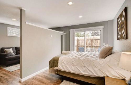 Olympic Studio - Workcation Hot Tub 4K Roku - Foto 10