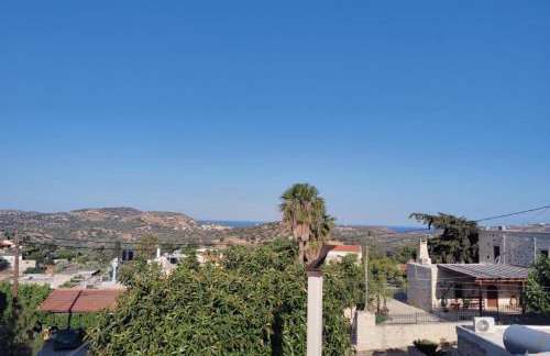 Minfot Local House - Photo 45