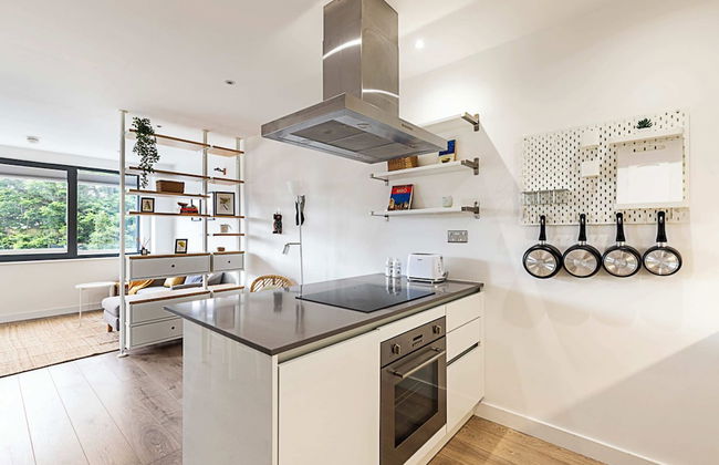 Well-connected, Cosy and Bright Modern Flat - Foto 7