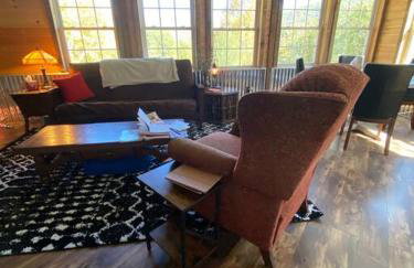 Cabin with a view in Hot Springs—walk to AT - Foto 7