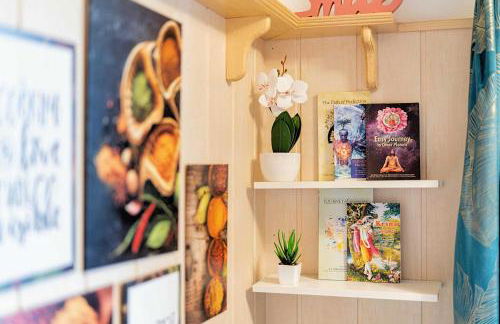 Stilvolles und Kunstvolles Retreat Apartment mit 400qm Garten & Massage und Ayurveda - Foto 56