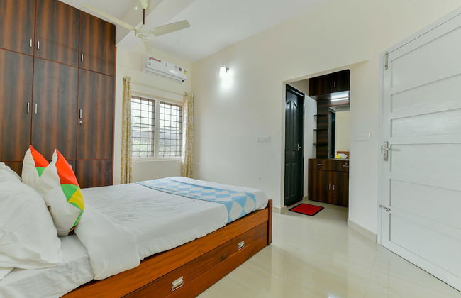 OYO 18602 Home Spacious Stay Near Lulu Mall - Foto 2
