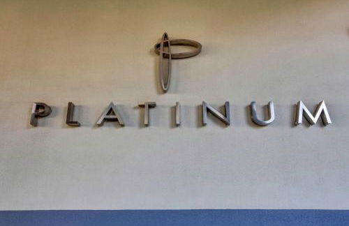 Royal Oasis Suite at Platinum Hotel-Strip Views - Foto 68