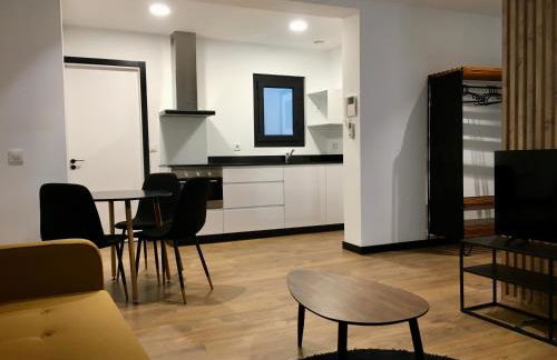 LOFT DE DISEÑO CON BALCON - Foto 9