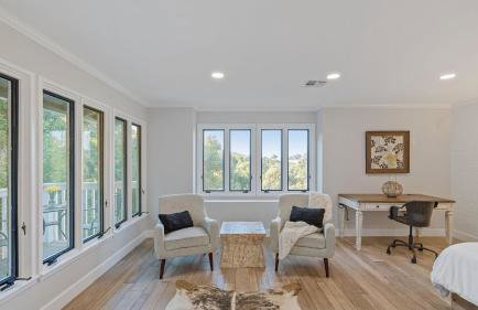 Hidden Oaks Farmhouse by Avantstay Hot Tub, Deck - Foto 52